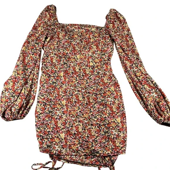 PrettyLittleThing Floral Ruched Mini Dress Long Sleeve Cottagecore Boho Size 10 - Picture 4 of 13